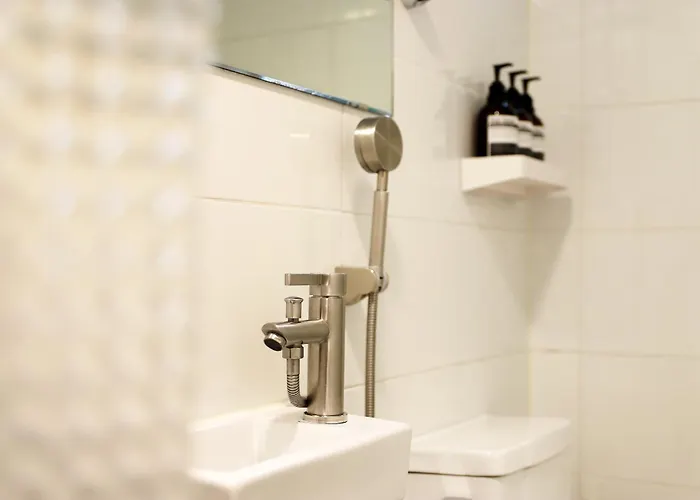 Apartment - Just Few Steps From Arex Hongdae Stn Exit 6
