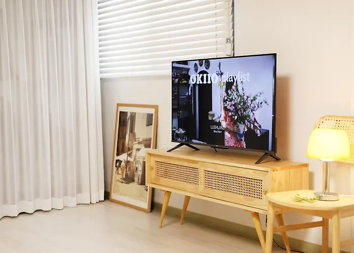 - Just Few Steps From Arex Hongdae Stn Exit 6 *