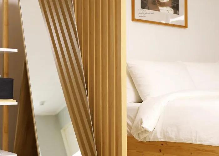 - Just Few Steps From Arex Hongdae Stn Exit 6 Apartment Seoul